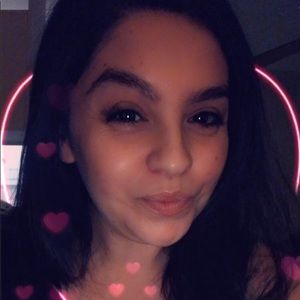 Meet your Posher, Veronica